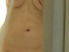 نه او مادر بزرگ آموزش سکس واژن